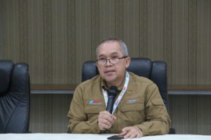 Kepala Subbagian Umum Lagi Memberikan Arahan