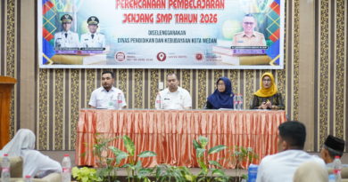 DINAS PENDIDIKAN DAN KEBUDAYAAN KOTA MEDAN GELAR BIMTEK PENGEMBANGAN KURIKULUM DAN PERENCANAAN PEMBELAJARAN BAGI GURU SMP TAHUN 2026